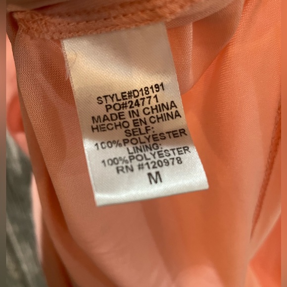 Entro Dress - Picture 5 of 5